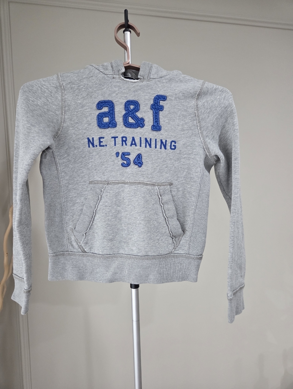 Abercrombie Kids Grey Hoodie with Blue Embroidered Logo Sz.S (H9)